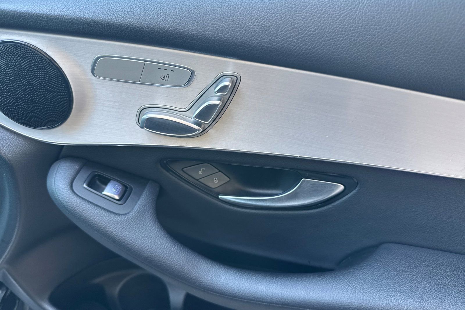 Used 2021 Mercedes-Benz GLC 300 image 20