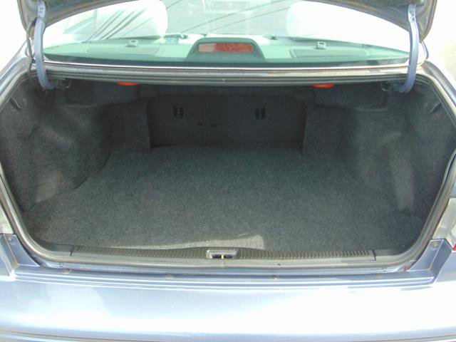 Used 2000 Toyota Camry LE FWD image 8