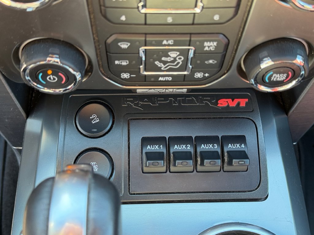 Used 2014 Ford F150 Raptor w/ Equipment Group 801A Luxury AWD/4WD image 44