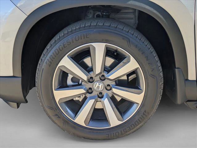 Used 2025 Honda Pilot Touring image 27