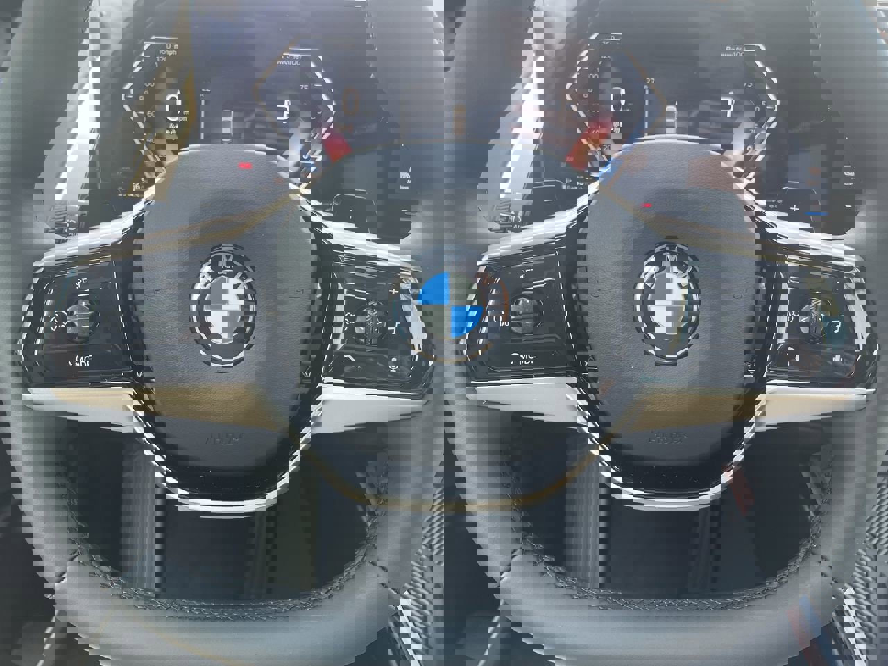 Used 2025 BMW X3 xDrive30i w/ Convenience Package image 21