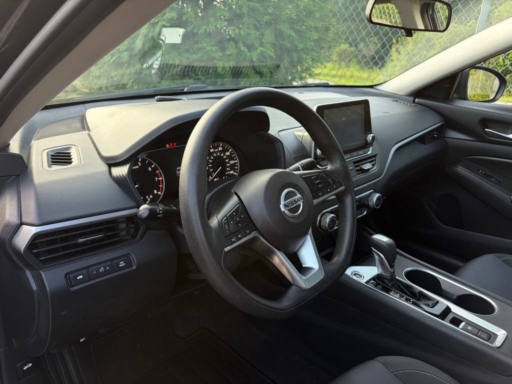 Certified 2022 Nissan Altima 2.5 SV AWD/4WD image 12