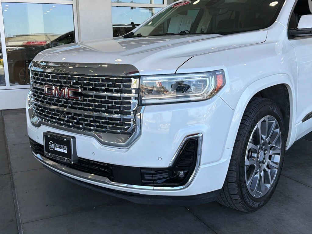 Used 2021 GMC Acadia Denali w/ Denali Ultimate Package AWD/4WD image 3