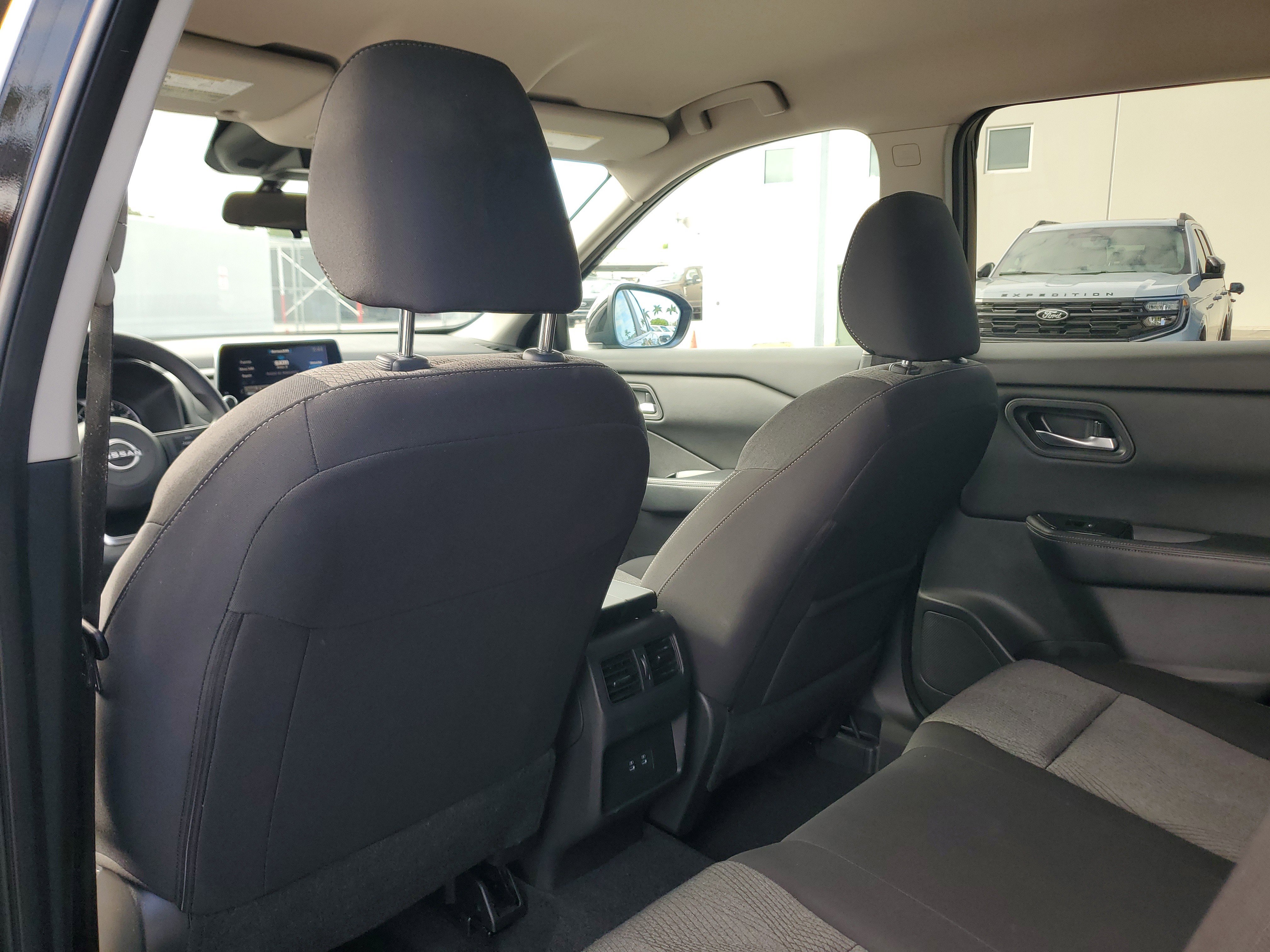 Certified 2024 Nissan Rogue SV image 14