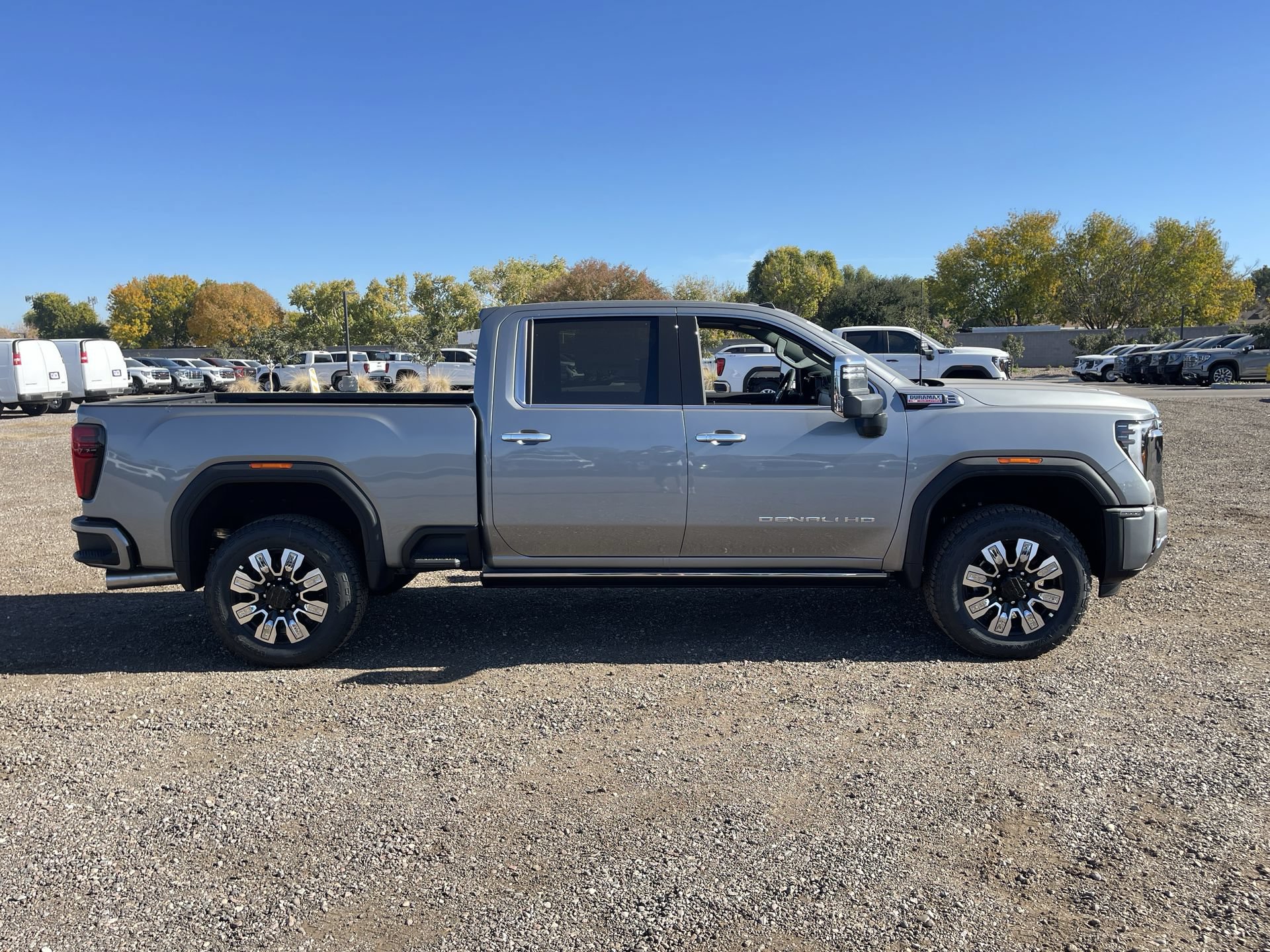 New 2026 GMC Sierra 2500 Denali w/ Denali Reserve Package AWD/4WD image 57