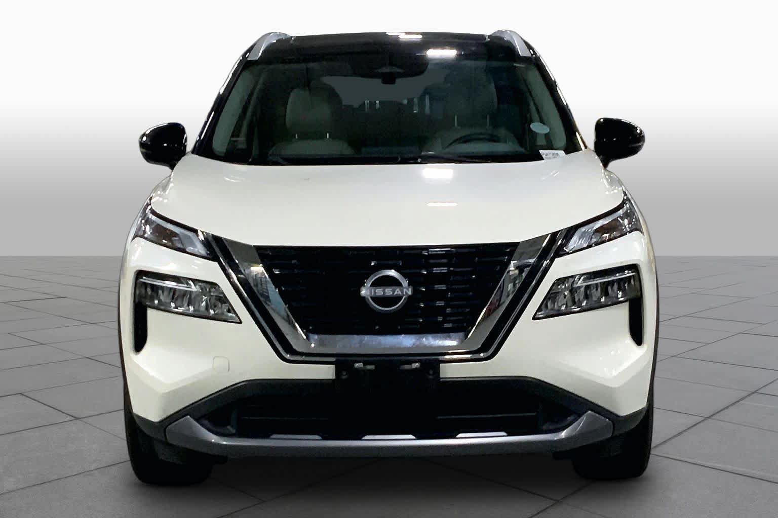 Used 2023 Nissan Rogue SL AWD/4WD image 4