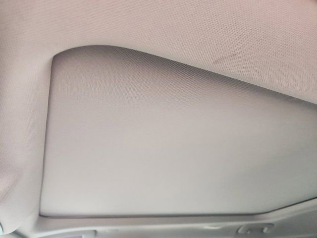 Used 2023 Nissan Rogue SL image 27