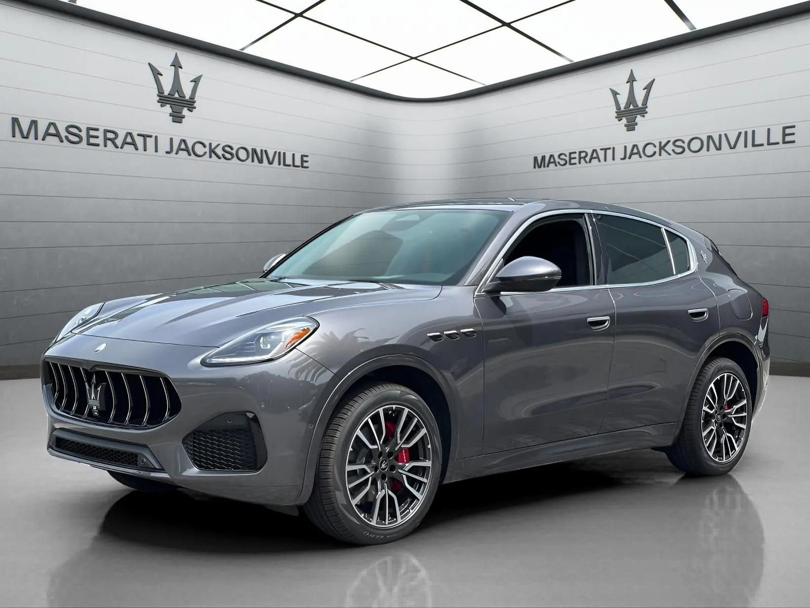 New 2025 Maserati Grecale GT image 12
