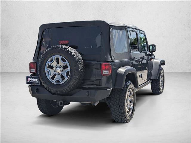 Used 2017 Jeep Wrangler Unlimited Rubicon w/ Connectivity Group image 5