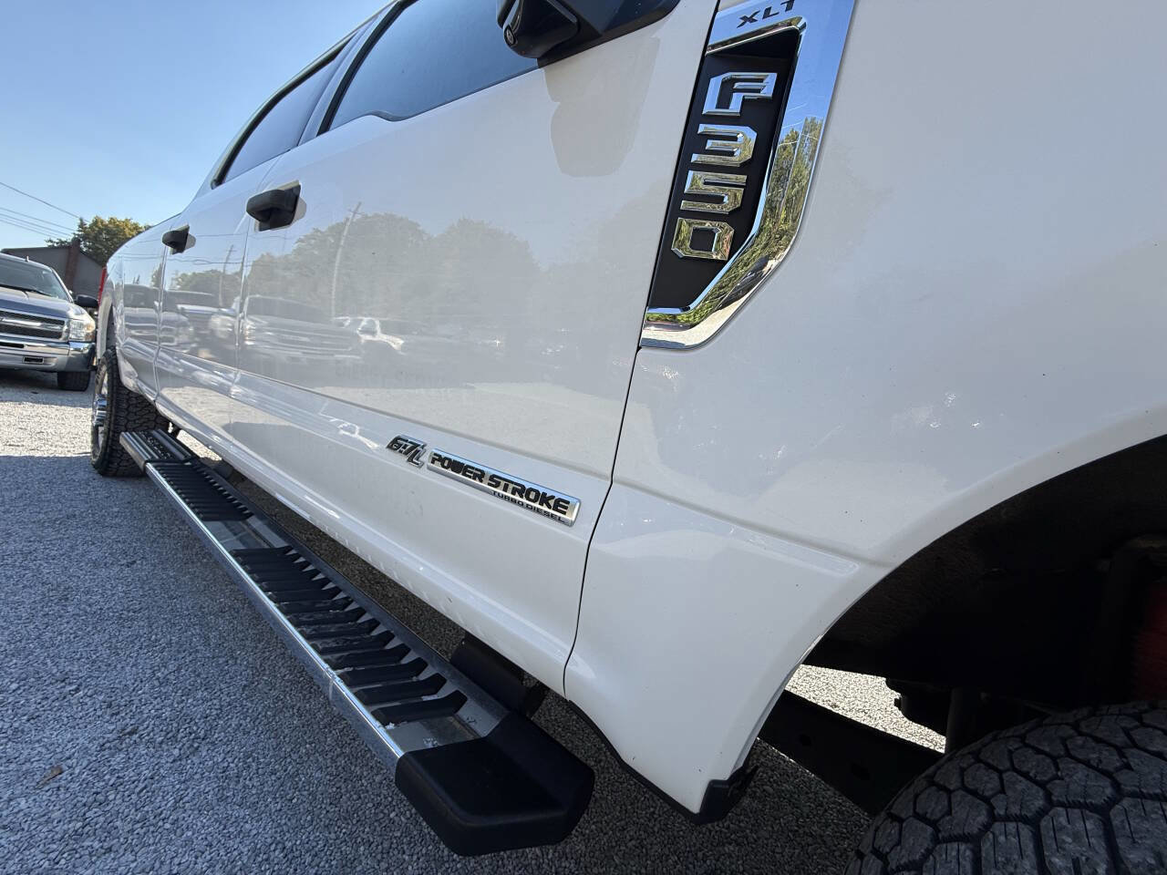 Used 2017 Ford F350 XLT w/ FX4 Off-Road Package image 7