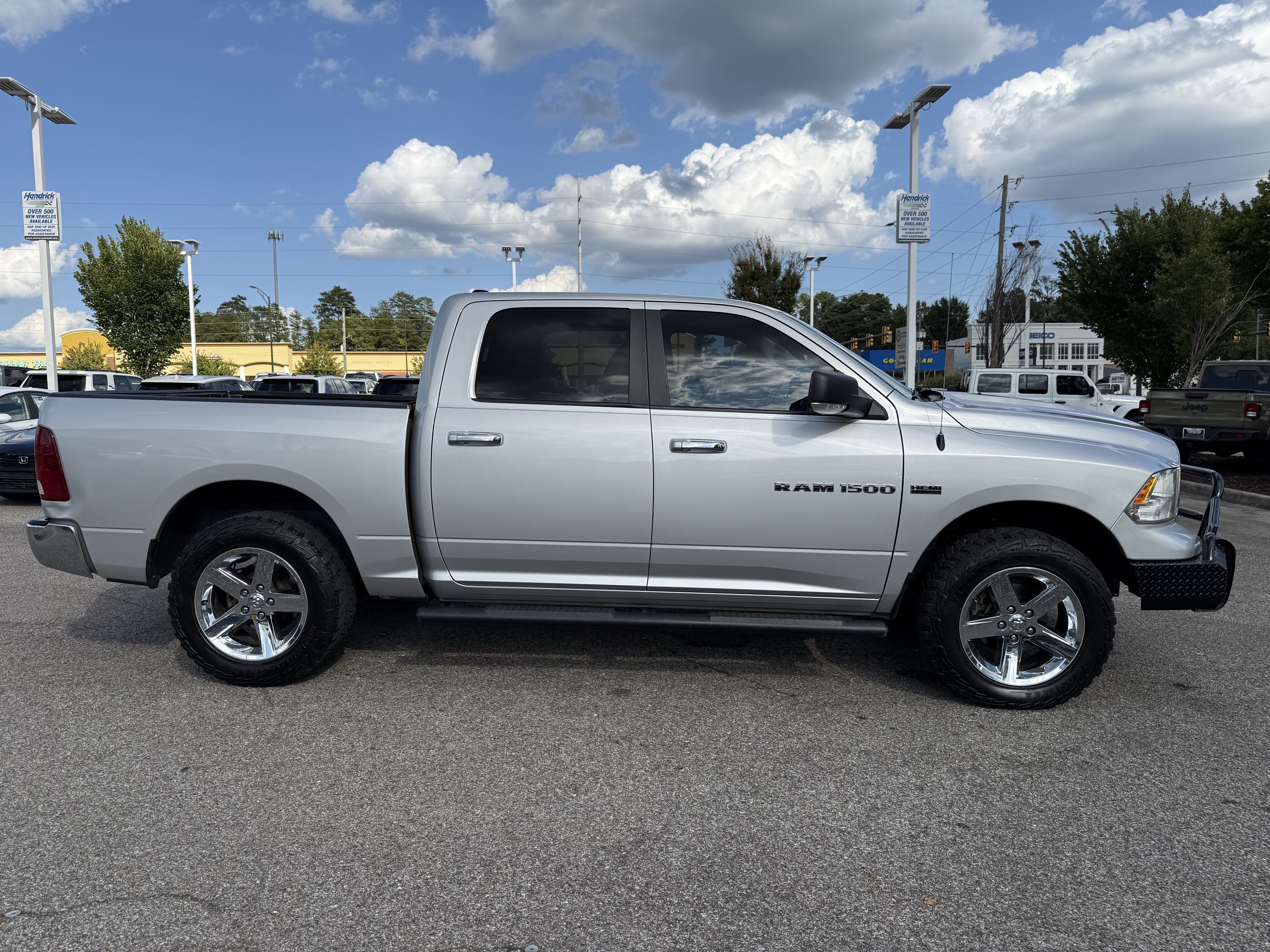 Used 2012 RAM 1500 Big Horn w/ Luxury Group AWD/4WD image 11