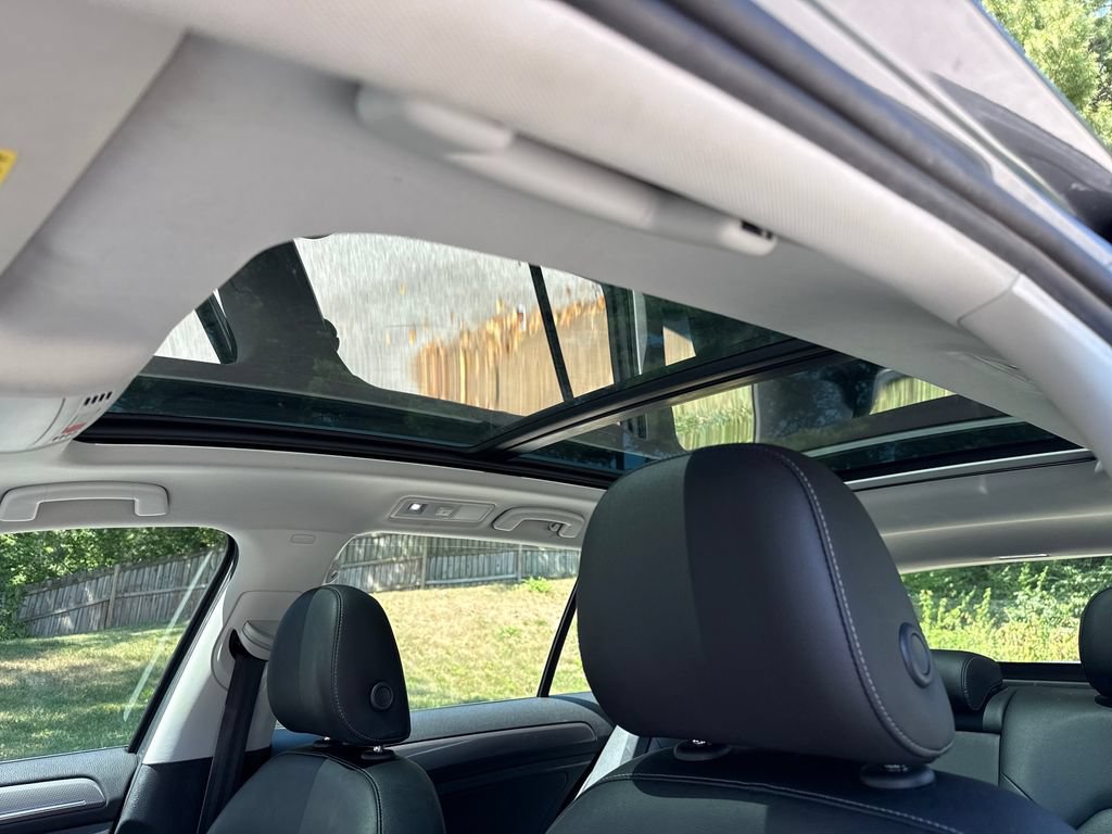 Used 2018 Volkswagen Golf Alltrack SE AWD/4WD image 20