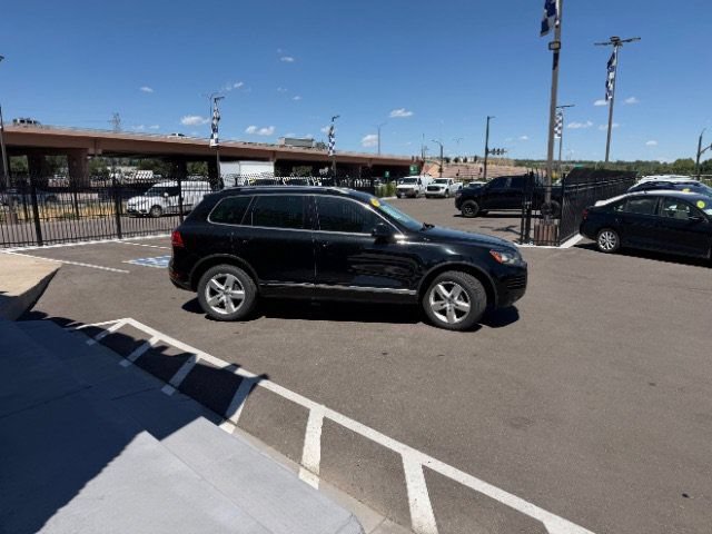 Used 2014 Volkswagen Touareg VR6 AWD/4WD image 19
