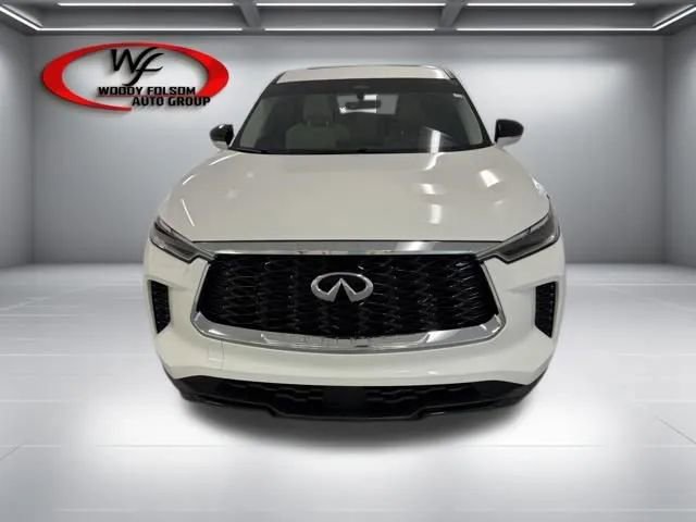 Used 2023 INFINITI QX60 Pure FWD image 2