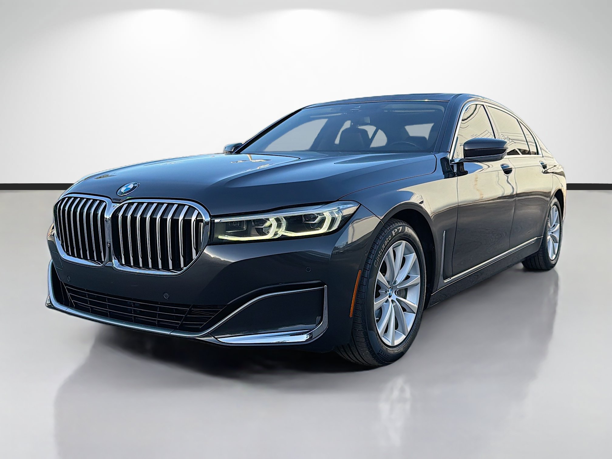 Used 2020 BMW 740i w/ Cold Weather Package RWD image 7