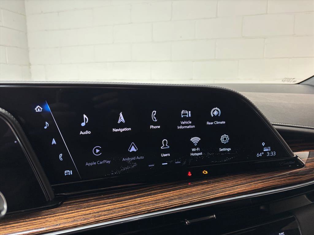 Used 2021 Cadillac Escalade Premium Luxury w/ Driver Assist Tech Package image 17