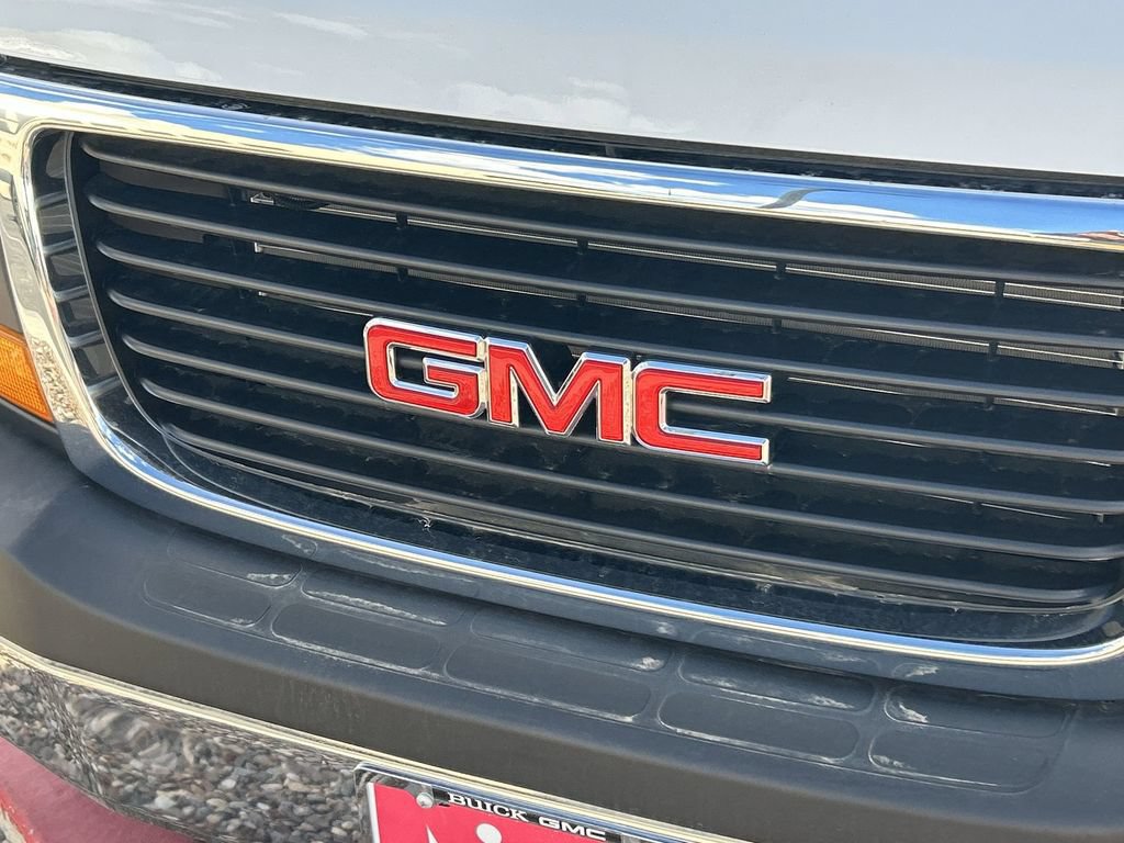 New 2025 GMC Savana 3500 w/ Power Convenience Package RWD image 30