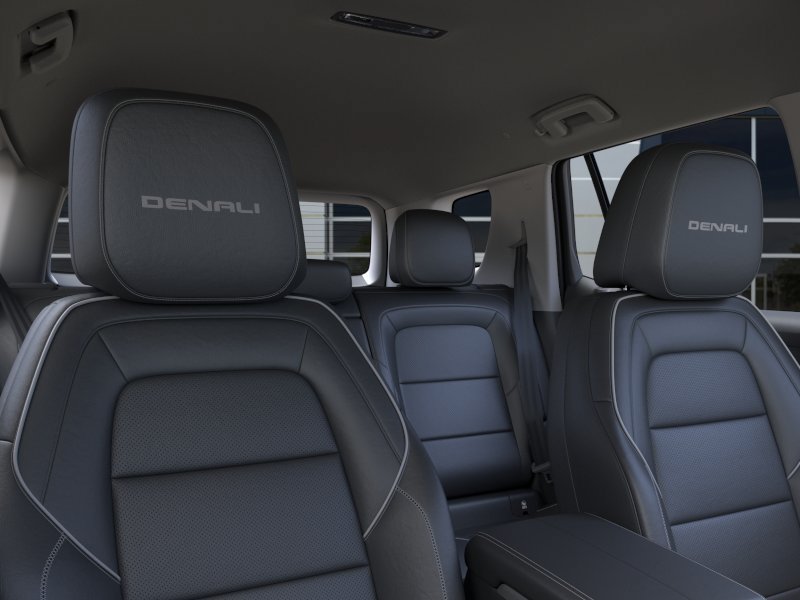 New 2026 GMC Terrain Denali w/ LPO, Black Badging Package AWD/4WD image 45