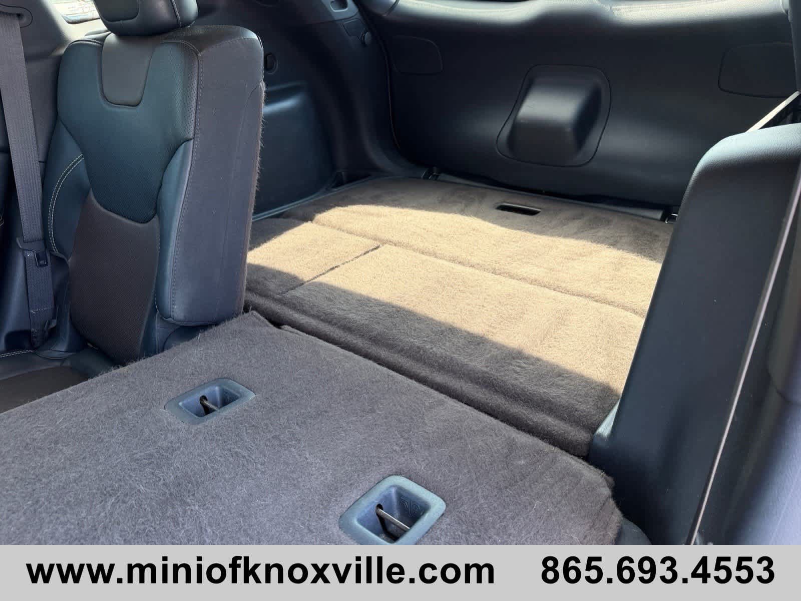 Used 2015 Jeep Cherokee Limited w/ Luxury Group AWD/4WD image 32