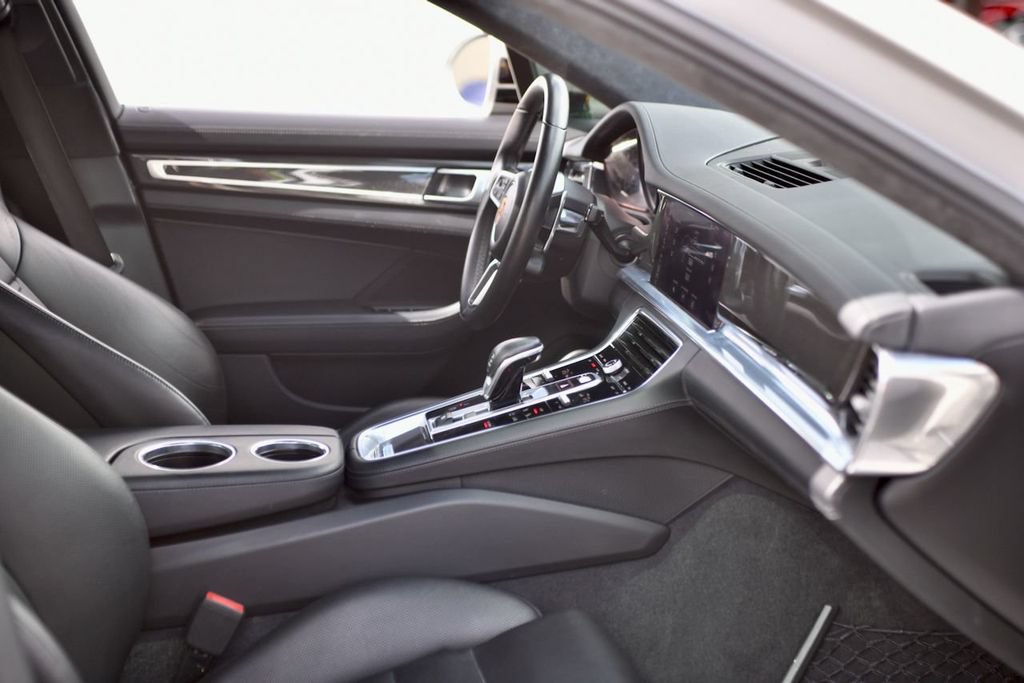 Used 2018 Porsche Panamera Turbo S AWD/4WD image 44