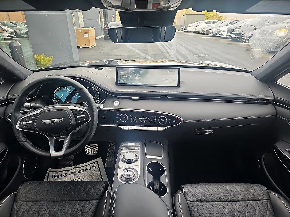 Used 2025 Genesis GV70 3.5T Sport w/ Sport Prestige Package image 35