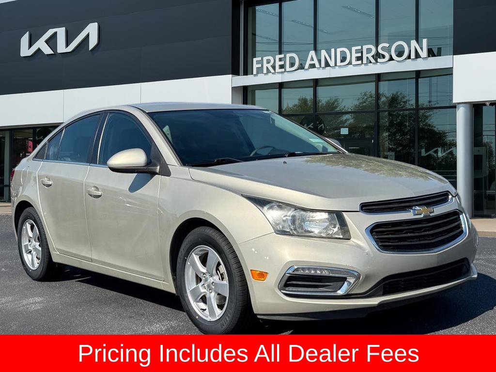 Used 2015 Chevrolet Cruze LT FWD image 1