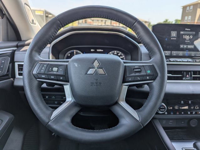 Used 2023 Mitsubishi Outlander SEL AWD/4WD image 23