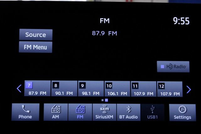 Used 2022 Mitsubishi Outlander SE image 31