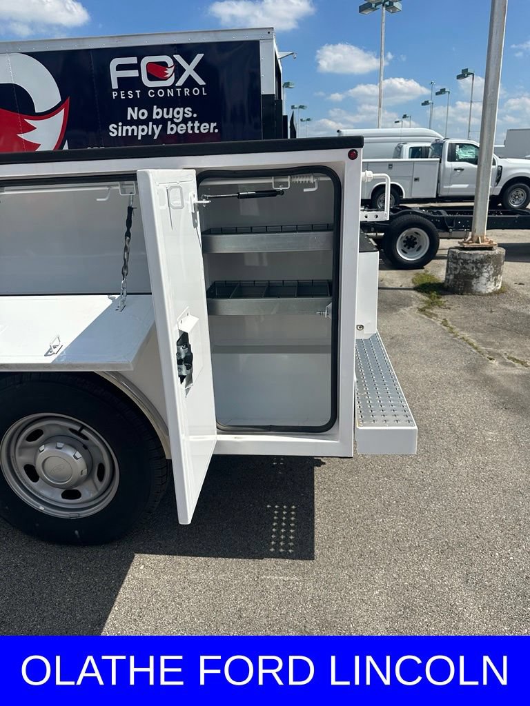 New 2025 Ford F250 XL w/ Camper Package RWD image 7