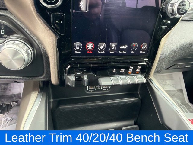 Used 2020 RAM 1500 Laramie AWD/4WD image 39