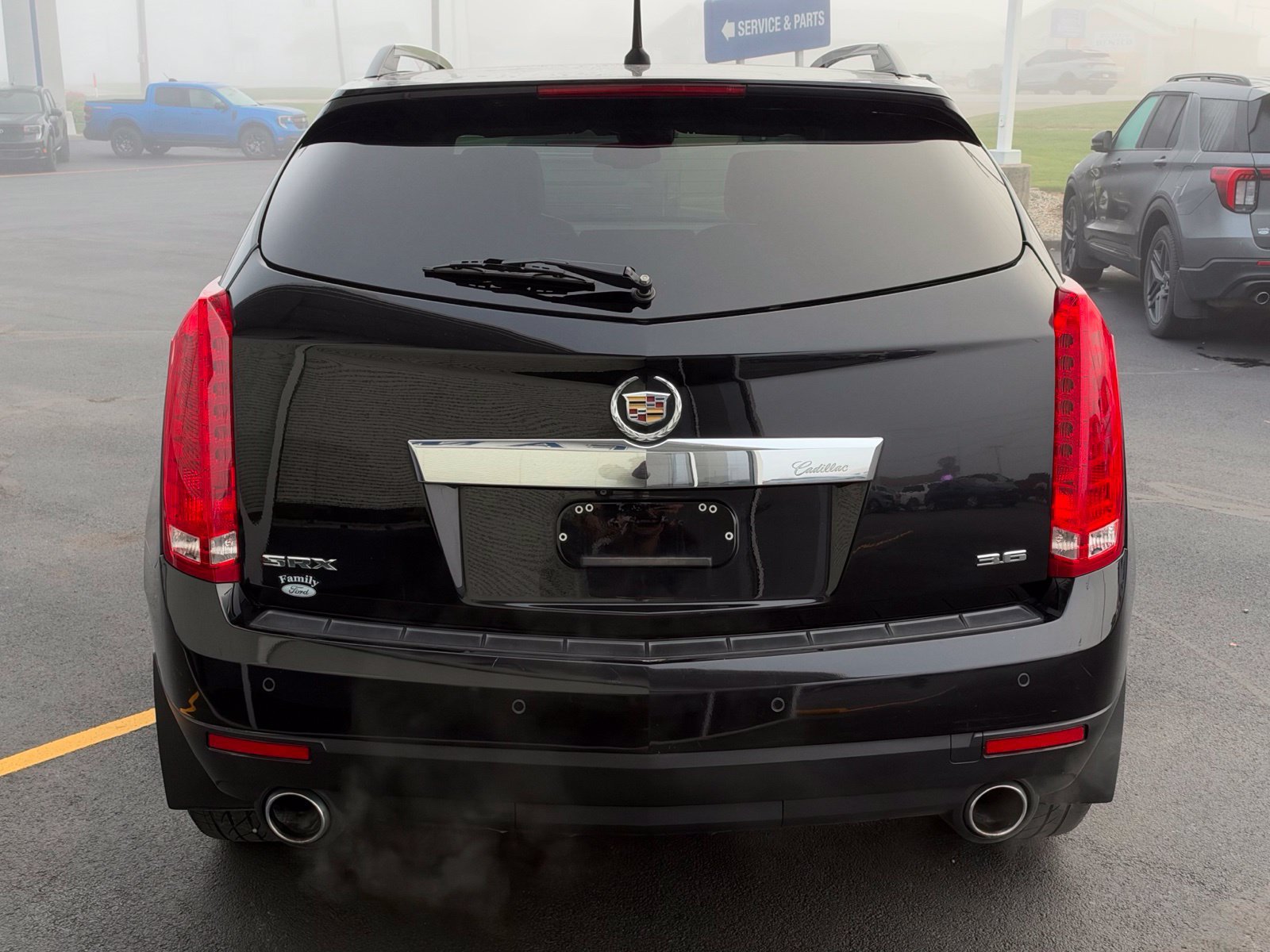 Used 2014 Cadillac SRX Performance w/ Driver Awareness Package FWD image 6