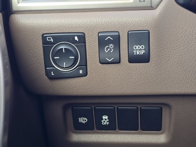 Used 2017 Lexus GX 460 Premium AWD/4WD image 26