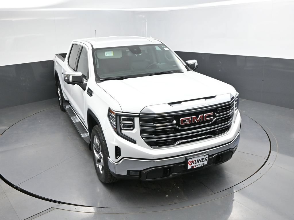 Used 2025 GMC Sierra 1500 SLT w/ SLT Premium Package AWD/4WD image 25