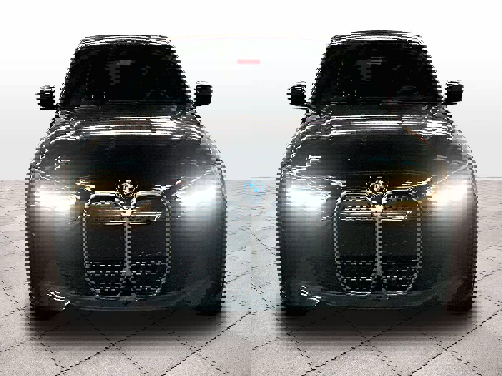 Used 2023 BMW i4 eDrive35 w/ Premium Package image 3