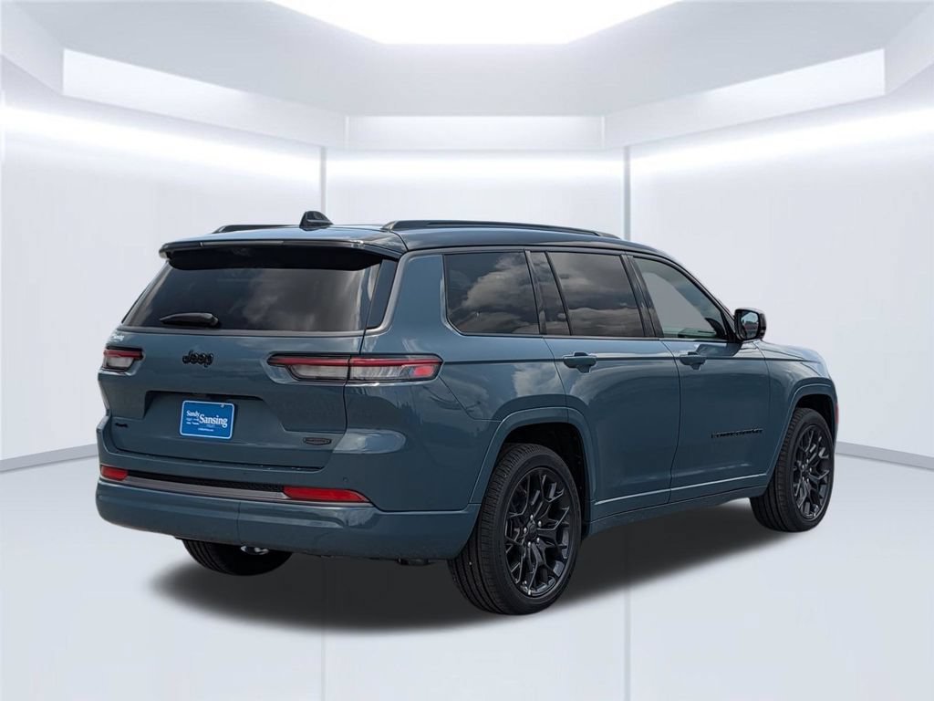 New 2026 Jeep Grand Cherokee L Summit w/ Obsidian Package AWD/4WD image 7