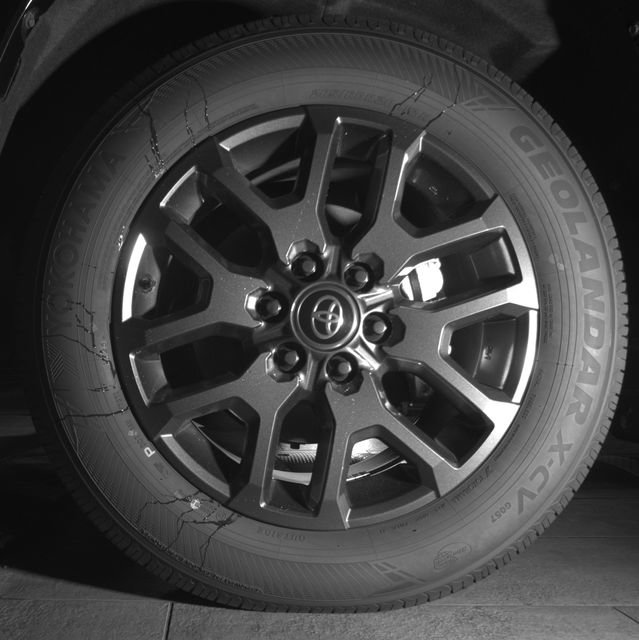 Used 2026 Toyota Sequoia Platinum AWD/4WD image 9