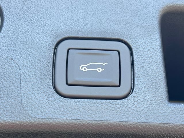 New 2026 Chevrolet Equinox RS w/ Convenience Package III AWD/4WD image 36