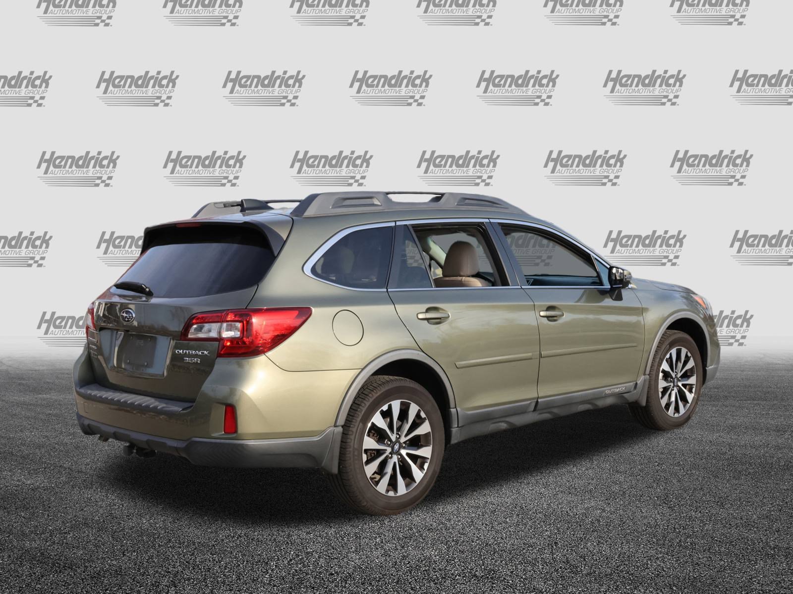 Used 2016 Subaru Outback 3.6R Limited image 9