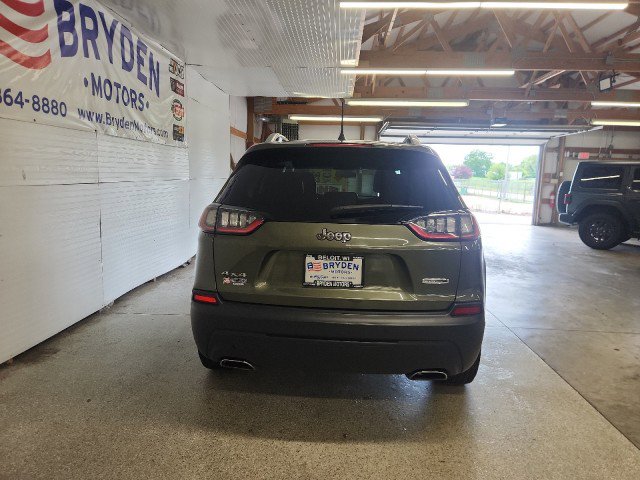 Used 2019 Jeep Cherokee Latitude Plus w/ Cold Weather Group image 4