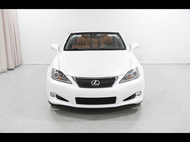 Used 2013 Lexus IS 250C w/ Luxury Pkg RWD video 3