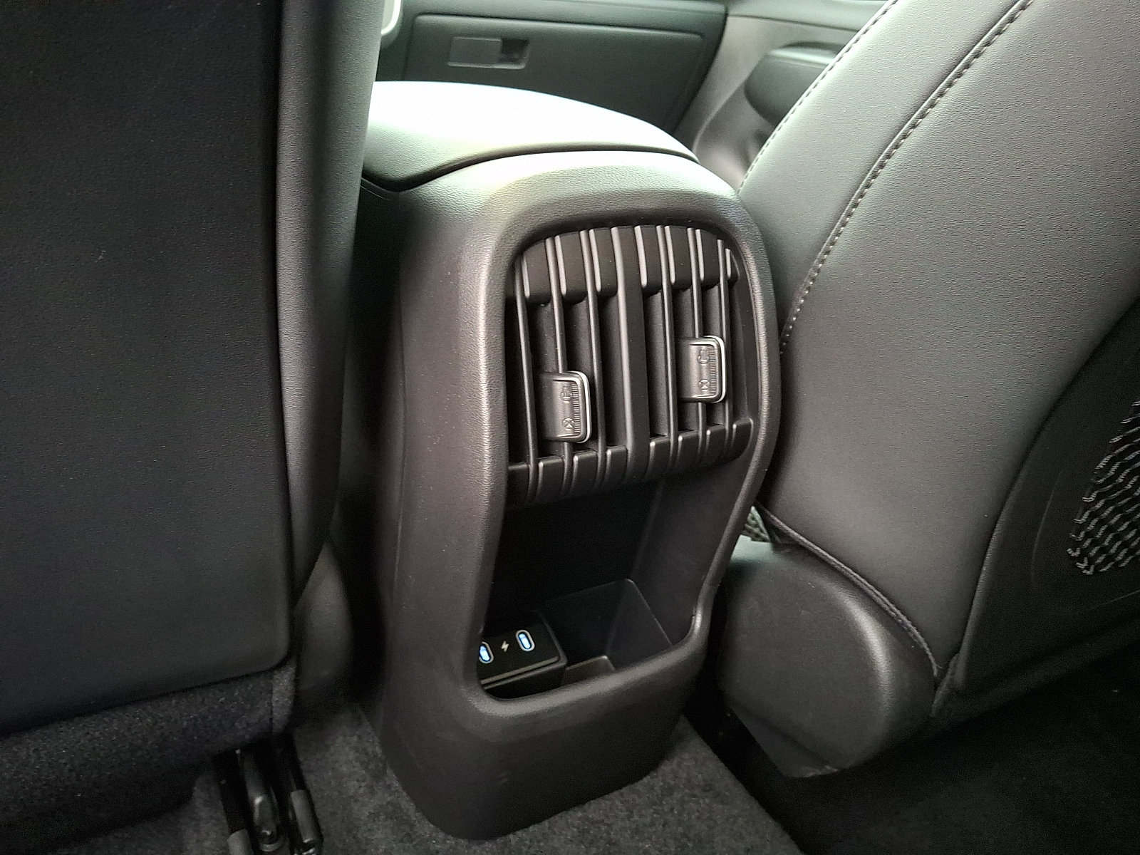 Used 2026 Hyundai Kona Limited AWD/4WD image 10