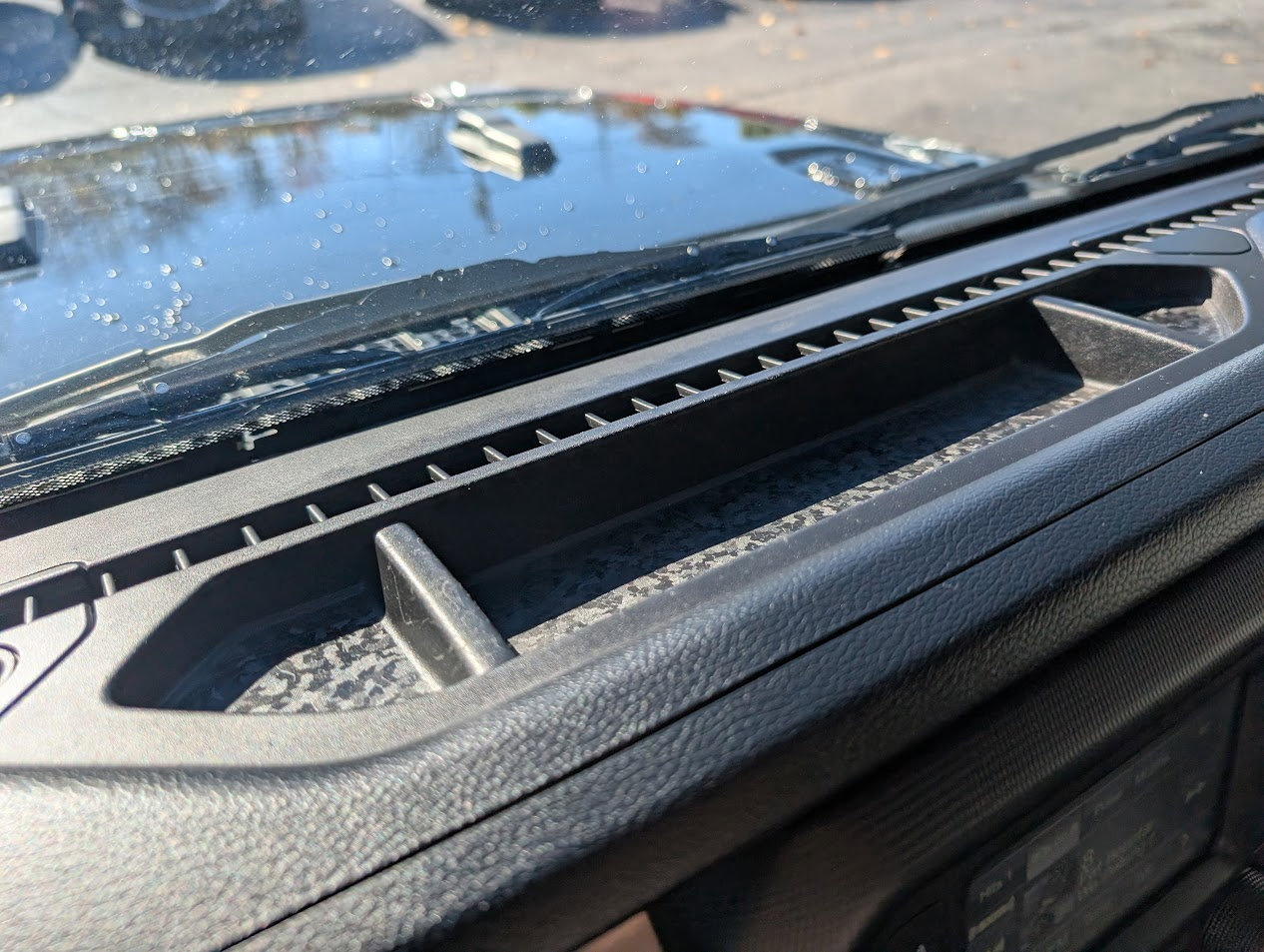 Used 2018 Jeep Wrangler Unlimited Sport S image 22