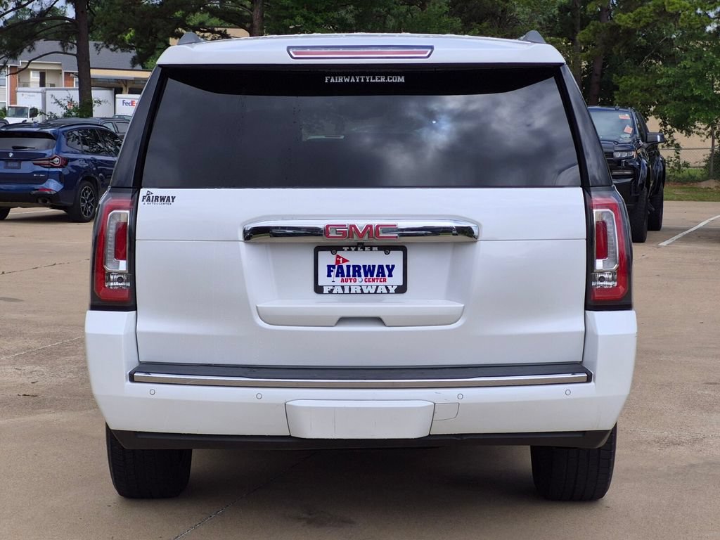 Used 2017 GMC Yukon XL Denali RWD image 5