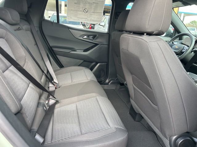 New 2026 Chevrolet Equinox LT w/ LPO, Floor Liner Package image 30