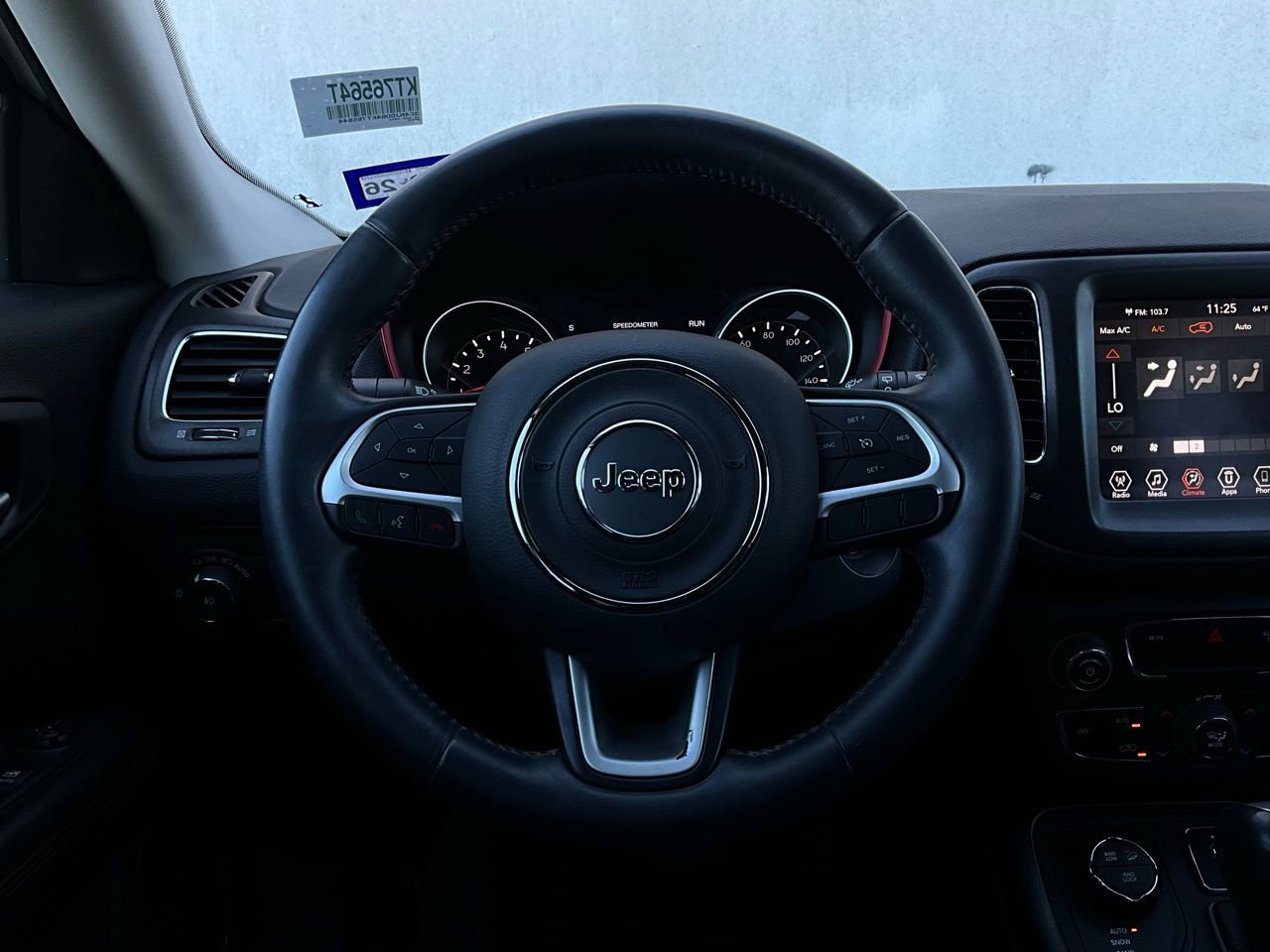 Used 2019 Jeep Compass Trailhawk image 31