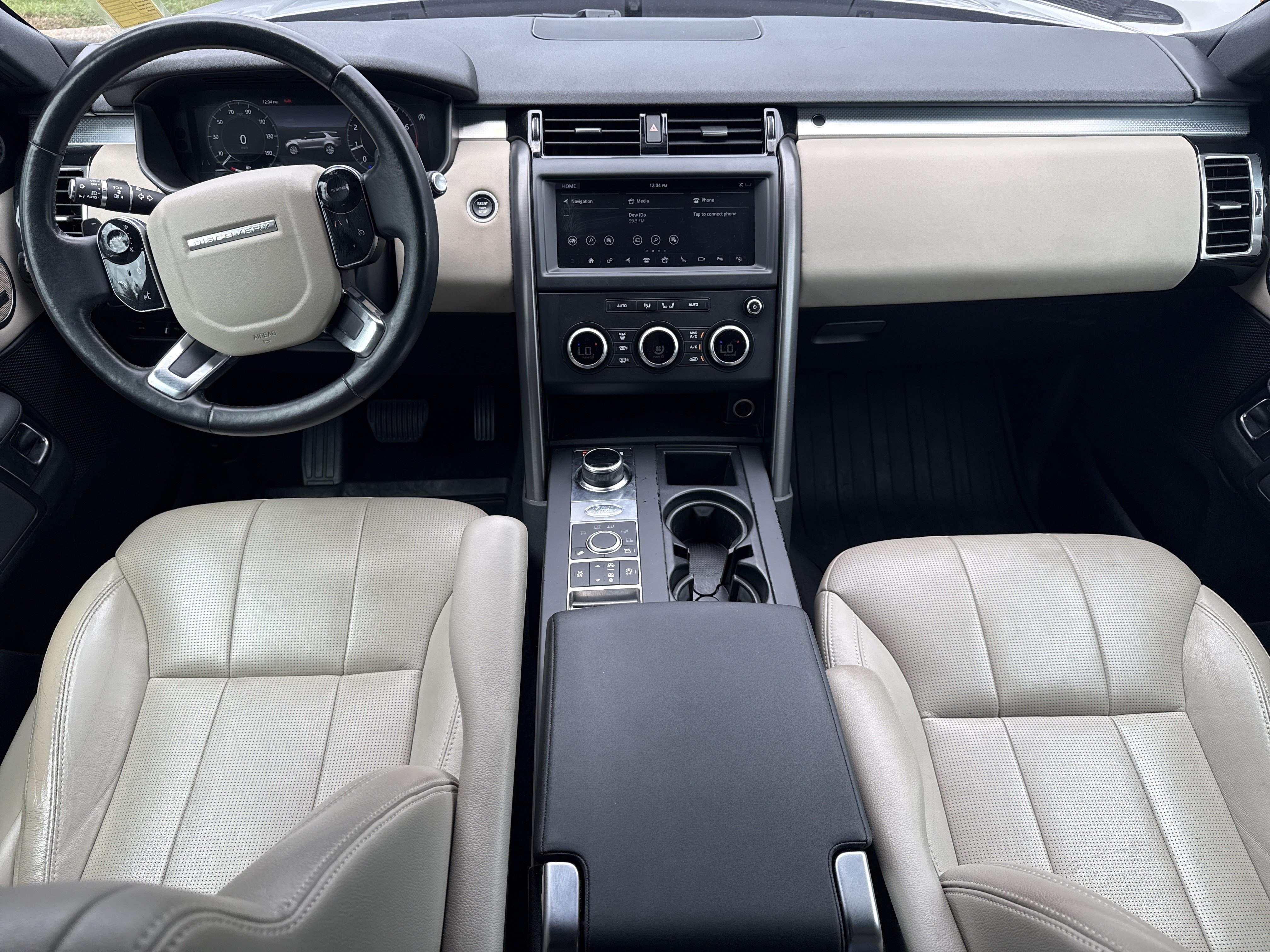 Used 2020 Land Rover Discovery Landmark AWD/4WD image 28
