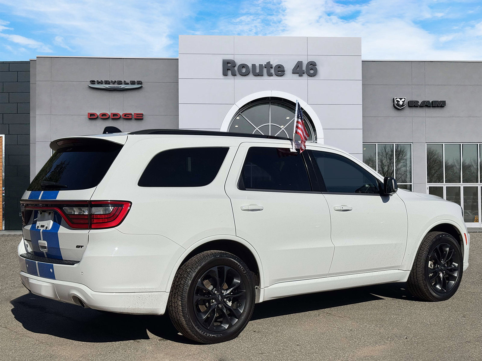 Used 2023 Dodge Durango GT AWD/4WD image 11