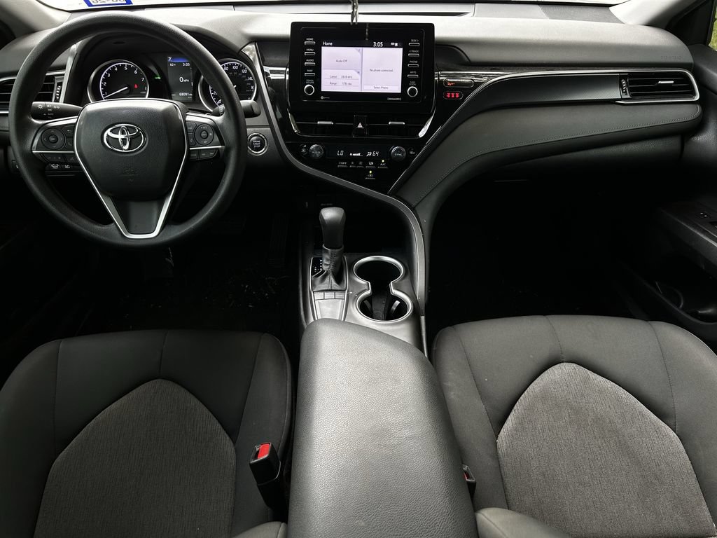 Used 2023 Toyota Camry LE w/ Convenience Package FWD image 9