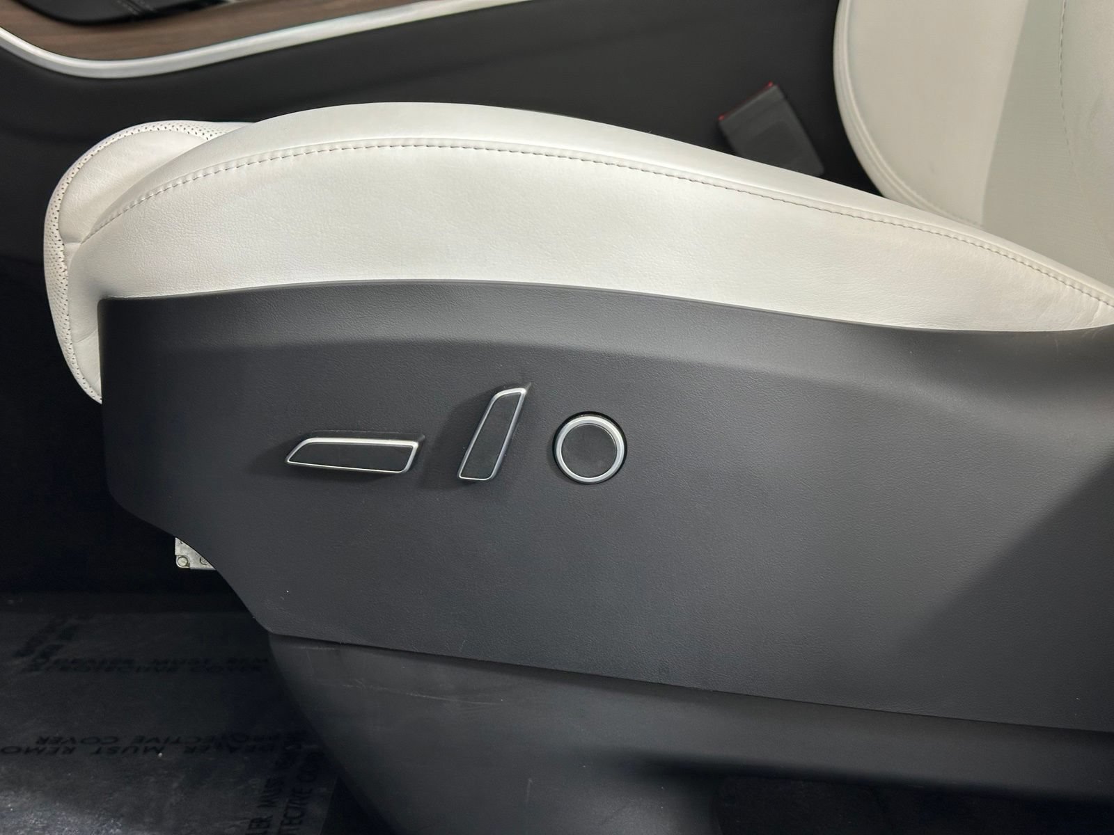 Used 2023 Tesla Model X AWD/4WD image 12
