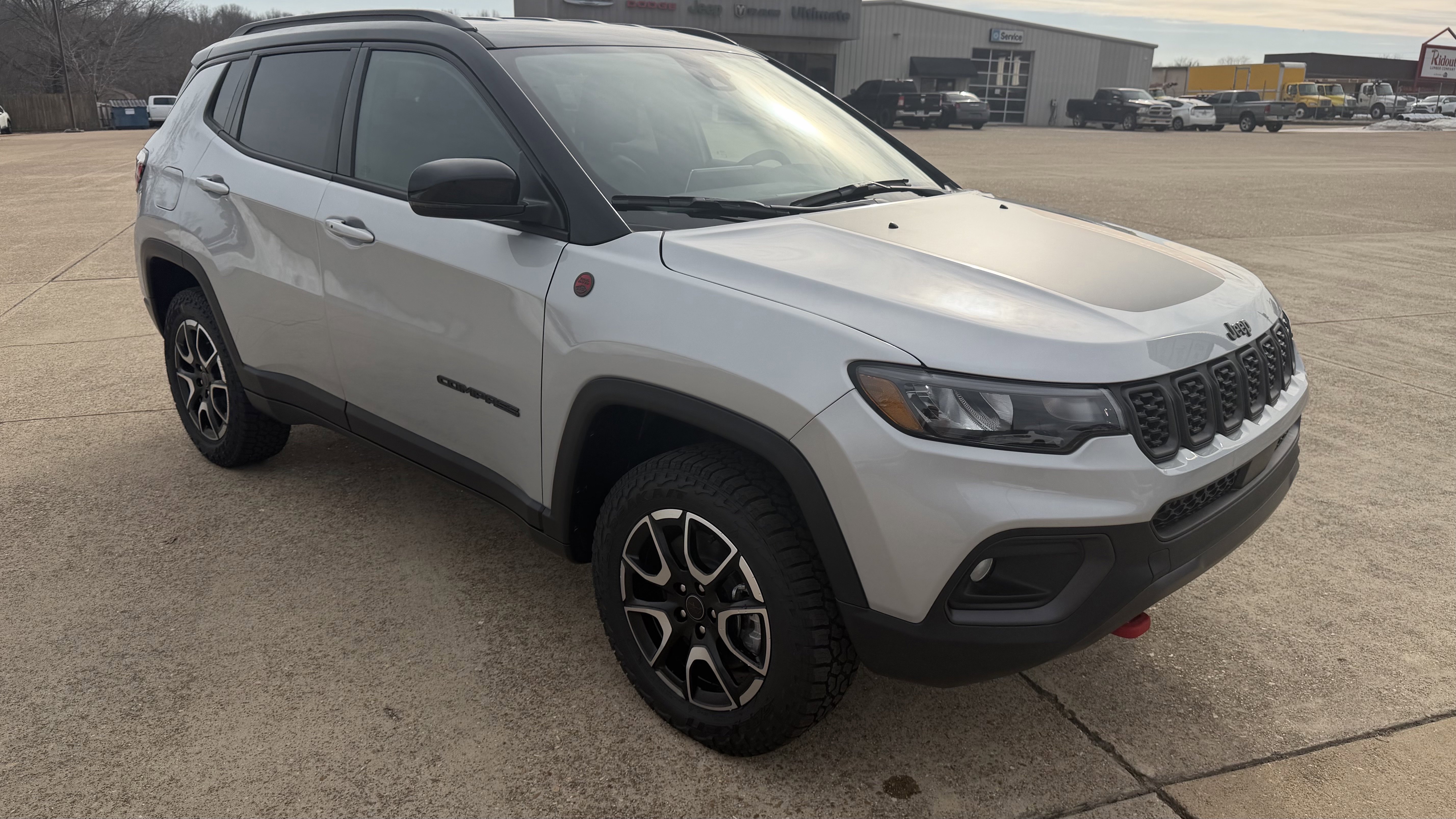 New 2026 Jeep Compass Trailhawk w/ Trailer Tow Group image 13